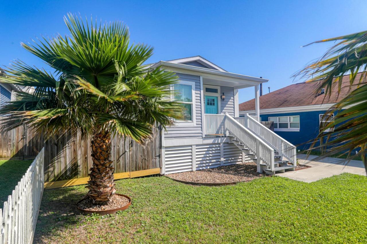The Breezy Bungalow Γκάλβεστον Εξωτερικό φωτογραφία